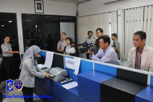 Kunjungan KPK ke UPTD PKB Wiyung (2)